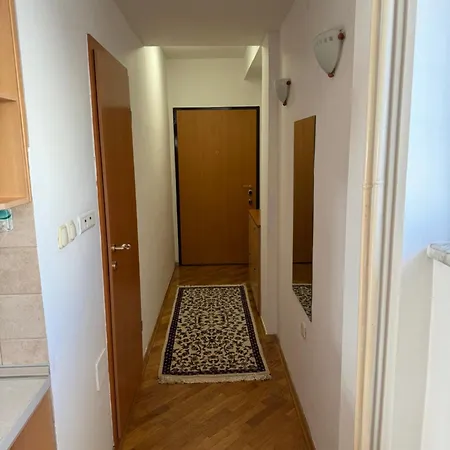 Apartment Center Meliora