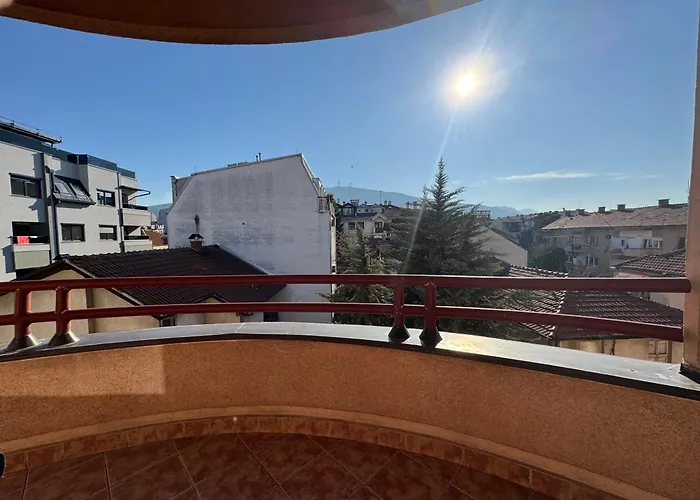 Center Meliora * Üsküp